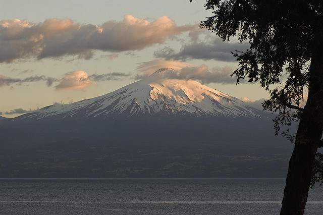 Villarrica NP
volcan villarrica - ©  flickr user- radzfoto