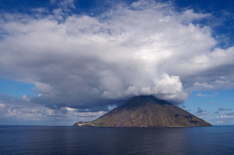 Italy Aeolian Islands, Aeolian Islands, Stromboli, Walkopedia