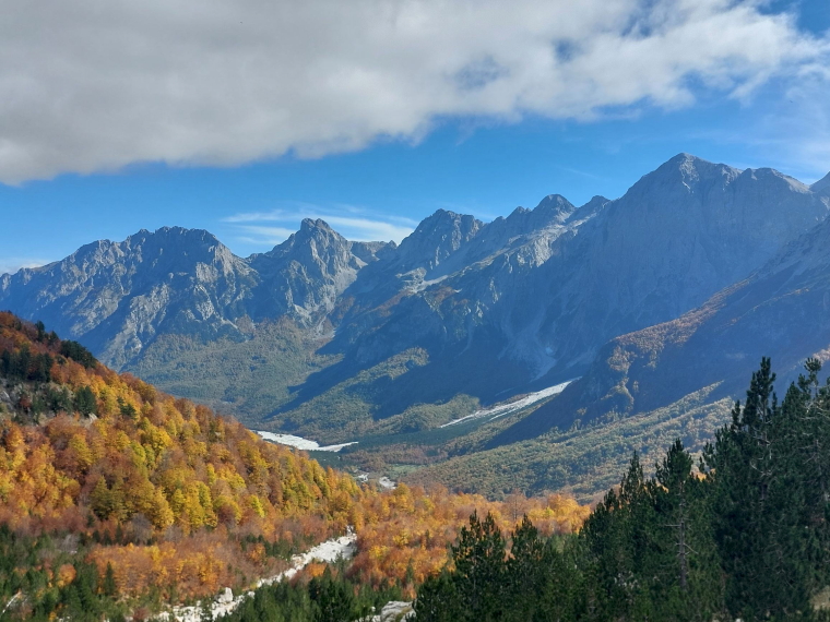 Valbona Pass to Theth
 Valbona valley from near V pass - © Wiliam Mackesy