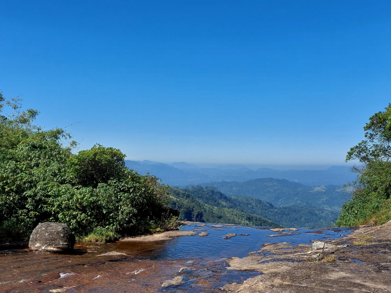 Kandy area
Knuckles Waterfall top - © Wiliam Mackesy